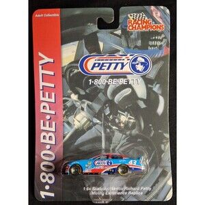 Racing Champions Richard Petty 43 NASCAR Driving Experience 1:64